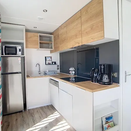Дом отдыха Mobil-home Grand Confort 4 Pers. A 200m De La Avec Piscine Chauffee Et Parking - Fr-1-361a-15 Жуллувиль-ле-Пен