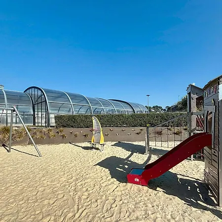 Mobil-home Grand Confort 4 Pers. A 200m De La Avec Piscine Chauffee Et Parking - Fr-1-361a-15 Дом отдыха *